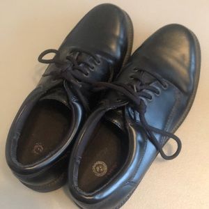 Skechers black dress shoes